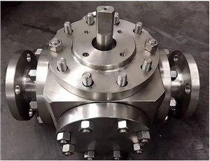 Care este principiul de funcționare al unei supape cu bilă dublă DBB?